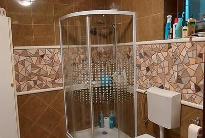 Casă cu 5 camere cu Teren 205 Mp în Central - 3