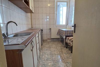 Apartament cu 3 camere decomandat în Gara de Nord - 8