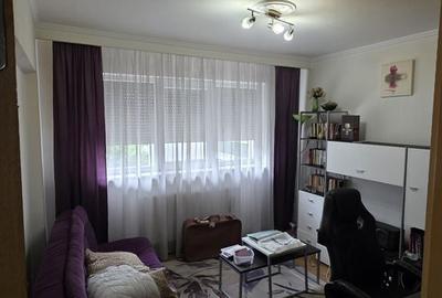 Apartament cu 4 camere decomandat în Calea București - 6