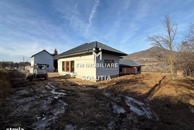 Casă cu 4 camere cu Teren 620 Mp în Central - 4