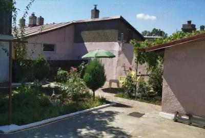 Casă cu 3 camere cu Teren 303 Mp în Central - 9