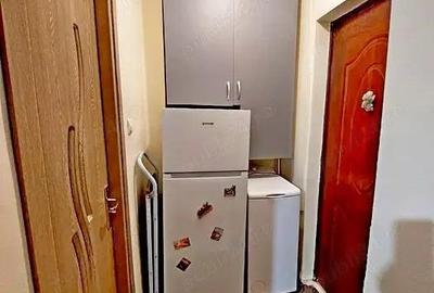 UMT - Garsoniera - 4