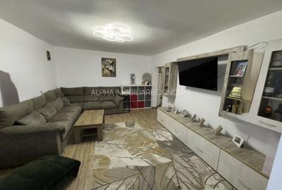 Apartament cu 3 camere decomandat în Exterior Vest - 13