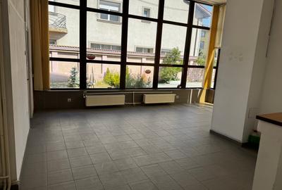 Imobil pretabil activitati comerciale, birouri. Cabinete stomatologice. - 25
