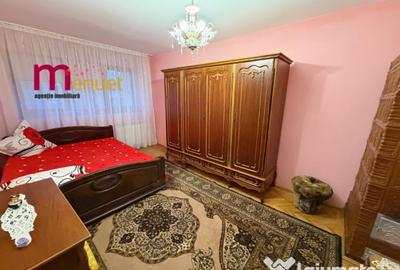 Apartament cu 2 camere decomandat în E3 - 2