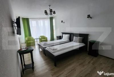 Casă cu 10 camere cu Teren 1100 Mp în Corunca - 2