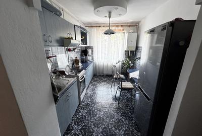 De i?nchiriat apartament 2 camere - Zona Cornis?a - 5