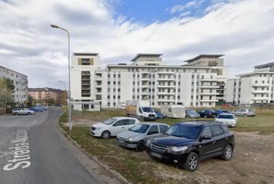 Teren de 1860 mp, în Noua