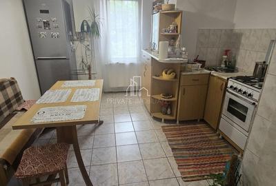 Apartament 3 Camere Et.2/4 De Vanzare, Str Magurei, Zona Dambu