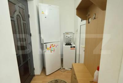 Garsonieră în 9 Mai - 2