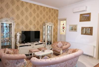 De vanzare apartament 3 camere, ultracentral , cu acoperis - 5