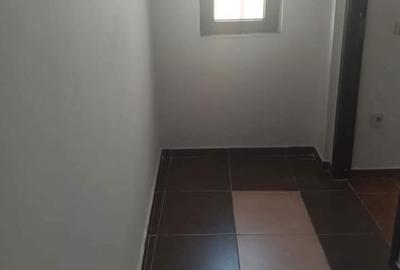 Garsonieră decomandată în Central - 5