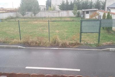 Inchiriere teren - 2