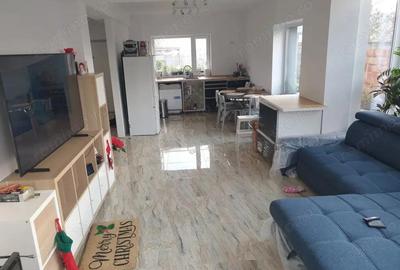 Casă cu 4 camere cu Canalizare în Uverturii - 17