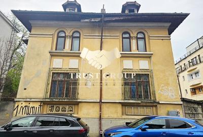 Casă individuală cu 10 camere în Titulescu