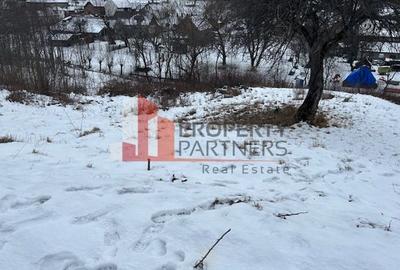 Teren Construcții intravilan de 1485 mp, în Bran