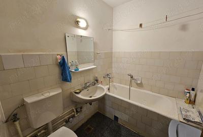 Vand sau inchiriez apartament 2 camere semidecomandat 4 4 Tomis 2, Cri?anei 65A - 4
