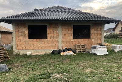 De vanzare casa in Corunca - 2