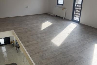 Casă cu 4 camere cu Teren 400 Mp în Costi - 8