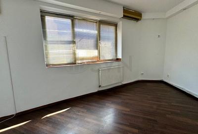 REV2004337 Casa 12 camere Unirii Calea Calarasilor - 7