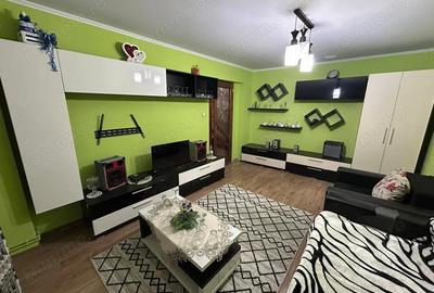 Apartament cu 2 camere decomandat în Cetate