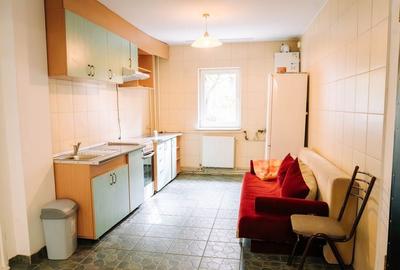 Apartament cu 3 camere, 63 mp, decomandat, etaj intemediar, zona Pasteur - 4