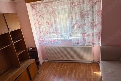 Apartament cu 3 camere decomandat în Central - 4