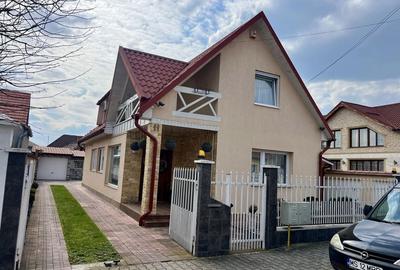Casă cu 4 camere în Central - 4