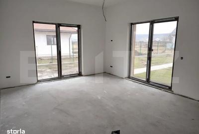 Casă cu 4 camere cu Teren 750 Mp în Jucu - 3