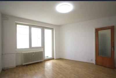 Tineretului Metrou, PIATA NORILOR ,TIMPURI Noi Amenajat,LIBER! - 3