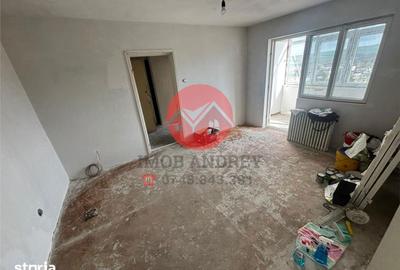 Apartament cu 3 camere decomandat în Neptun - 8