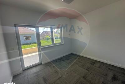 Casă cu 4 camere cu Teren 715 Mp în Central - 5