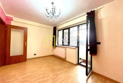 Apartament cu 3 camere decomandat, mobilat în Narcisa - 6