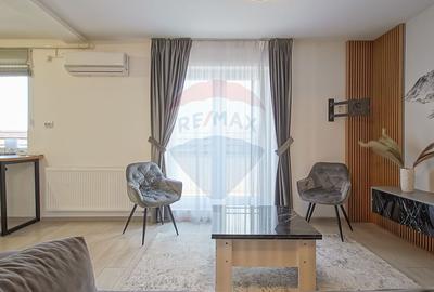 Apartament cu 2 camere semidecomandat, mobilat în Tractorul - 4