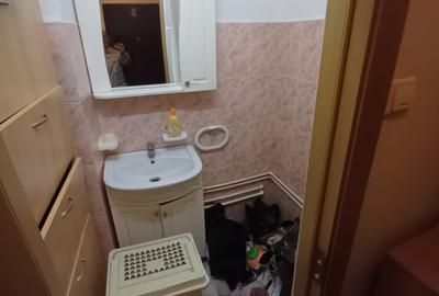 Apartament 3 camere decomandat-2 gr sanitare - 10