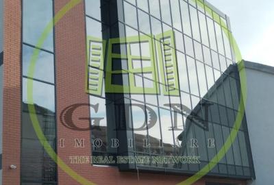 Birou, de 209.80000305176 mp, în Central - 3