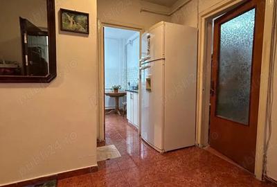 Proprietar vand ap. 3 camere Sos.Pantelimon vis-a vis de Biserica Capra - 9