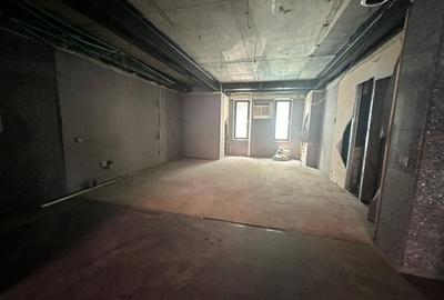 Spațiu comercial, de 239 mp, în Victoriei