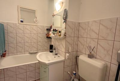 Vând apartament cu 2 camere Lipovei 88000 euro - 3