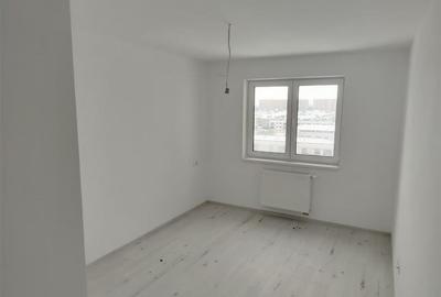 Apartament cu 3 camere decomandat, mobilat în Tractorul - 2