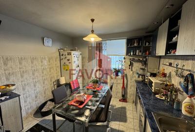 Apartament cu 3 camere semidecomandat, mobilat în Circumvalațiunii - 6