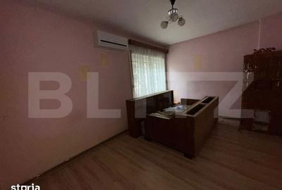 Casă cu 7 camere cu Teren 278 Mp în Central - 11