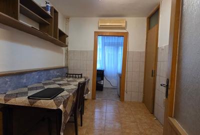 Apartament 2 camere, etaj 2 , zonă Spital Judetean - 4