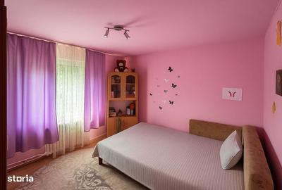 Apartament cu 2 camere decomandat, mobilat în Central