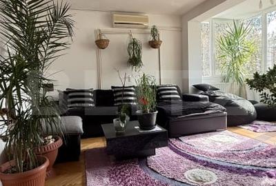 Apartament cu 3 camere decomandat, mobilat în Tudor