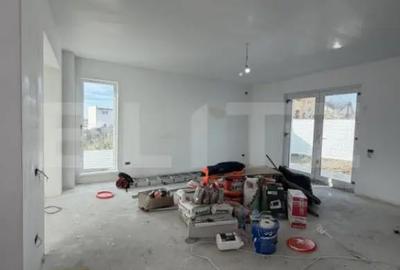 Casă cu 4 camere cu Teren 290 Mp în Plaiul Vulcanești - 1