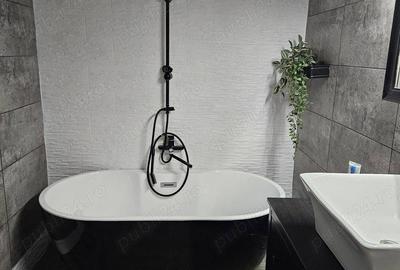 Casă cu 5 camere cu Teren 250 Mp în Central - 2