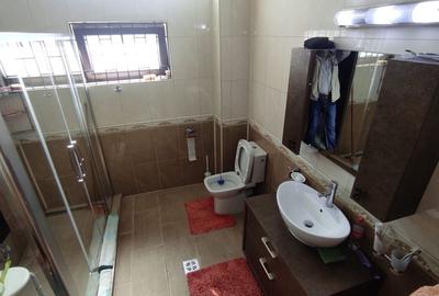 Casă individuală cu 9 camere cu Canalizare în Stadion - 11