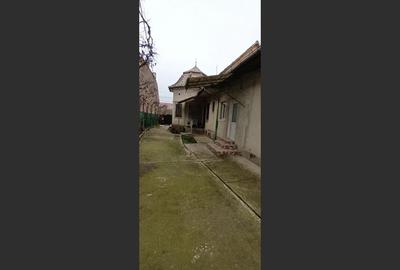 Casă cu 3 camere cu Canalizare în Central - 14