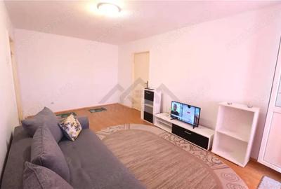 Apartament 2 camere, zona Cetatii
